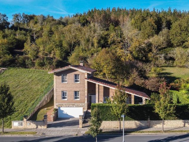 Chalet en venta en Zeberio, Vizcaya