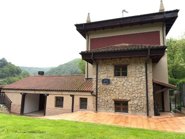 Chalet en venta en Gopegi, Gorbeialdea