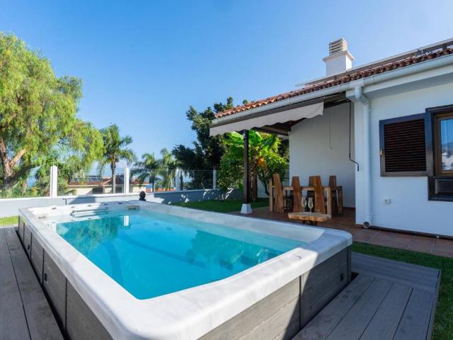 Chalet en venta en Puerto De La Cruz, Canarias