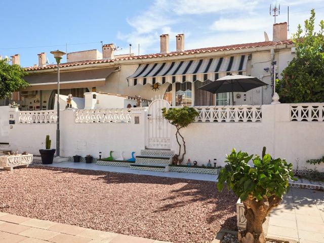 Chalet en venta en Torrevieja, Alacant / Alicante