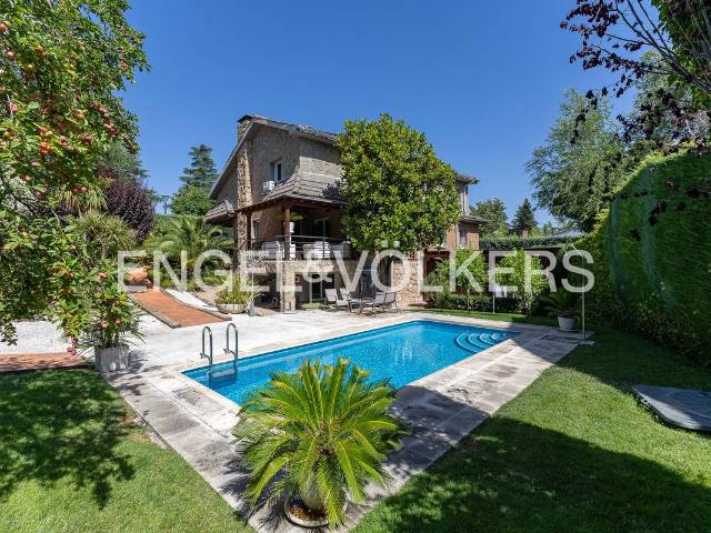 Chalet en venta en Majadahonda, Madrid