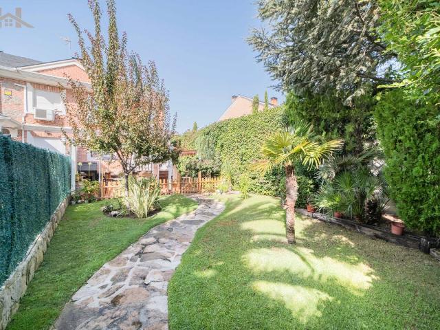 Villa en venta en Arroyomolinos