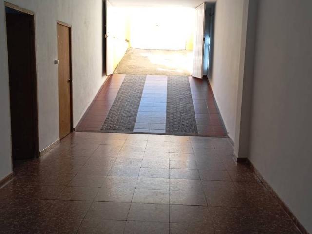 Chalet en venta en Linares, Andalucía