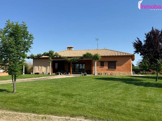 Chalet en venta en Aranda De Duero, Castilla y León