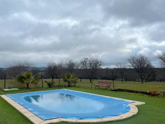 Chalet en venta en El Berrocal, Plasencia