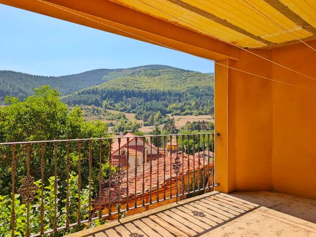 Chalet en venta en Zorraquín, La Rioja
