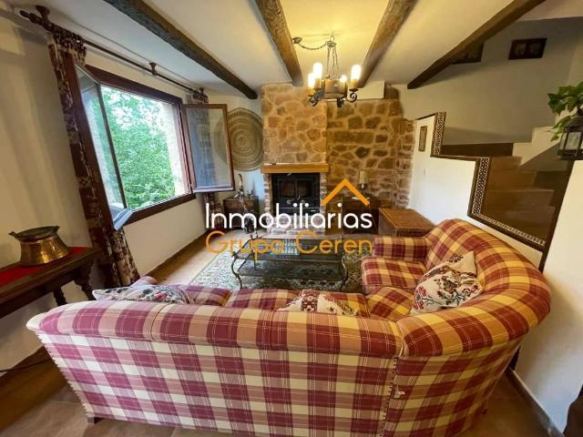 Chalet en venta en Zorraquín, La Rioja
