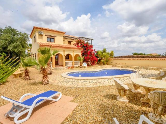 Chalet en venta en La Alfoquia, Valle del Almanzora