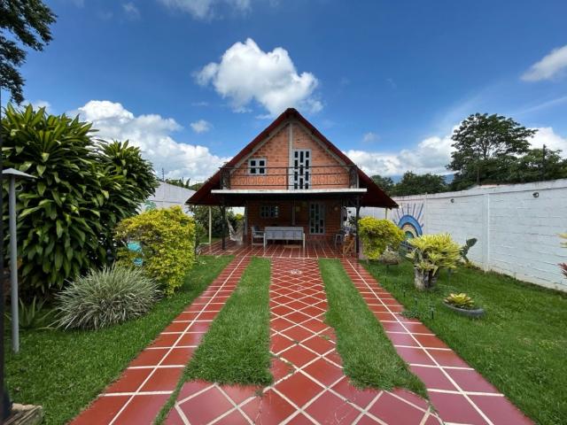 Chalet en venta en La Guamita, Aguirre