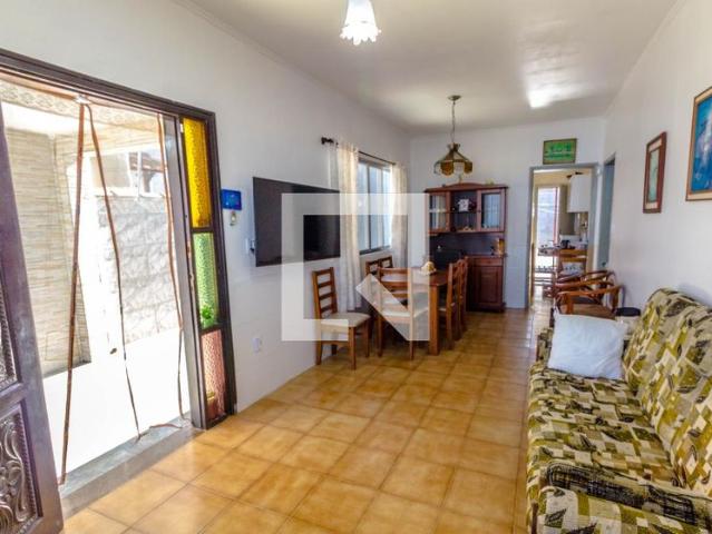 Casa aluguel em Região Imediata de Santos, Região Metropolitana da Baixada Santista