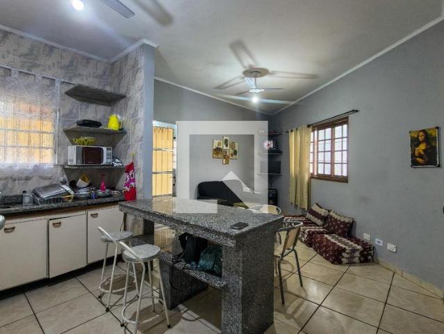 Casa aluguel em Região Imediata de Santos, Região Metropolitana da Baixada Santista