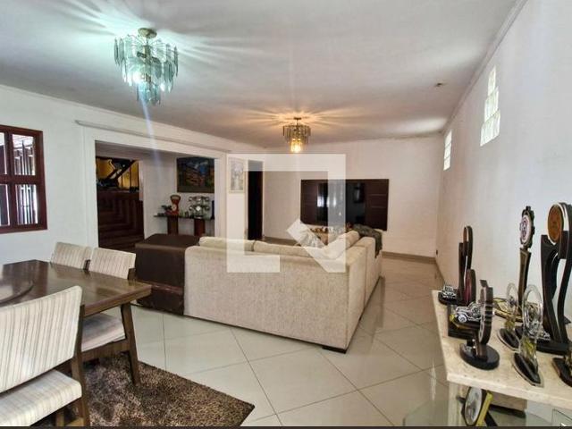Casa aluguel em Região Imediata de São Paulo, Região Metropolitana de São Paulo