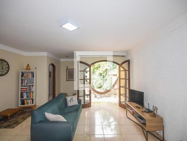 Casa aluguel em Região Imediata de São Paulo, Região Metropolitana de São Paulo