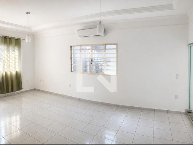 Casa aluguel em Região Geográfica Imediata de Uberlândia, Oliveira Fortes