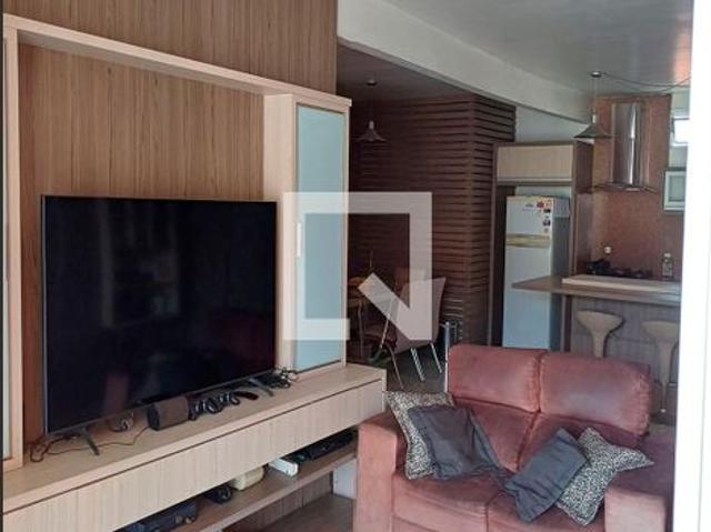 Casa aluguel em Região Geográfica Imediata de Florianópolis, São José