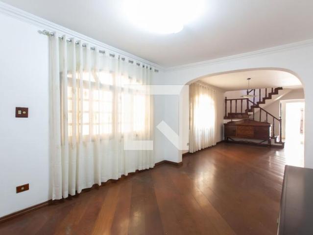 Casa aluguel em Parque Savoy City, São Paulo