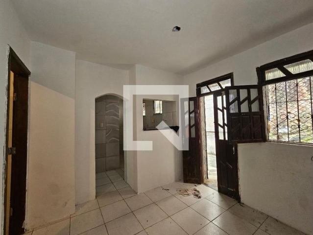 Casa aluguel em Região Geográfica Imediata de Salvador, Região Metropolitana de Salvador