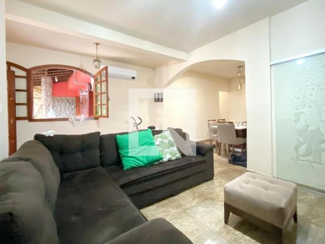 Casa aluguel em Região Geográfica Imediata de Belo Horizonte, Região Metropolitana de Belo Horizonte