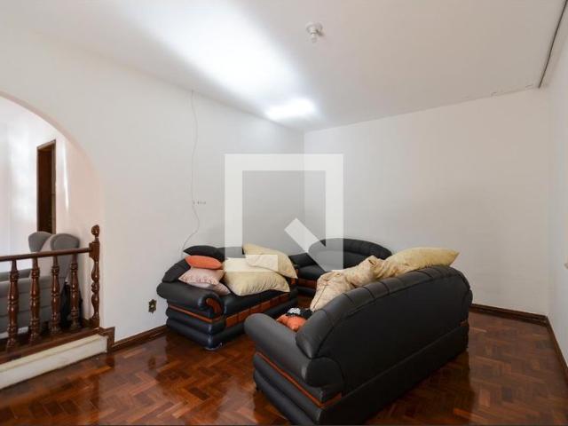 Casa aluguel em Região Geográfica Imediata de Belo Horizonte, Região Metropolitana de Belo Horizonte