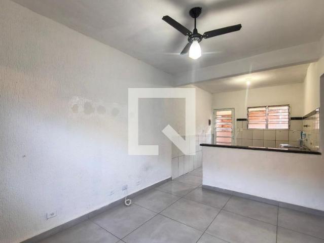 Casa aluguel em Região Imediata de Santos, Região Metropolitana da Baixada Santista