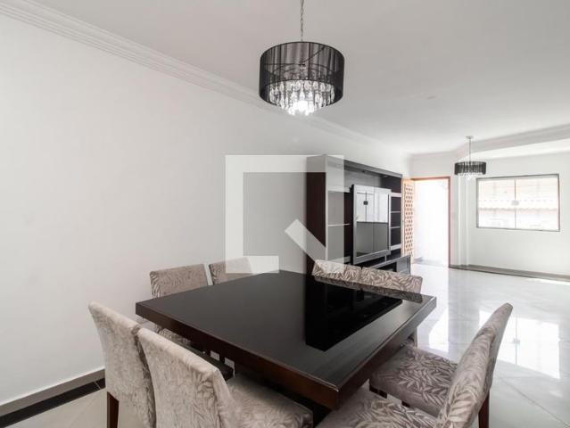 Casa aluguel em Região Imediata de São Paulo, Região Metropolitana de São Paulo