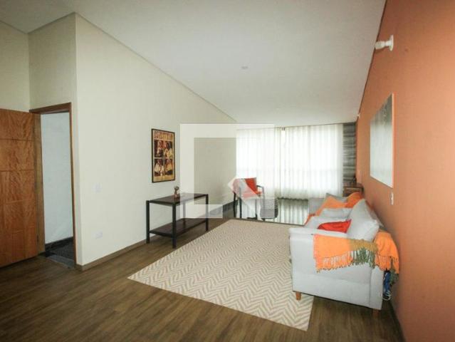 Casa aluguel em Região Imediata de São Paulo, Região Metropolitana de São Paulo