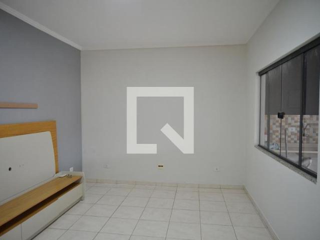 Casa aluguel em Parque Gerassi, Santo André