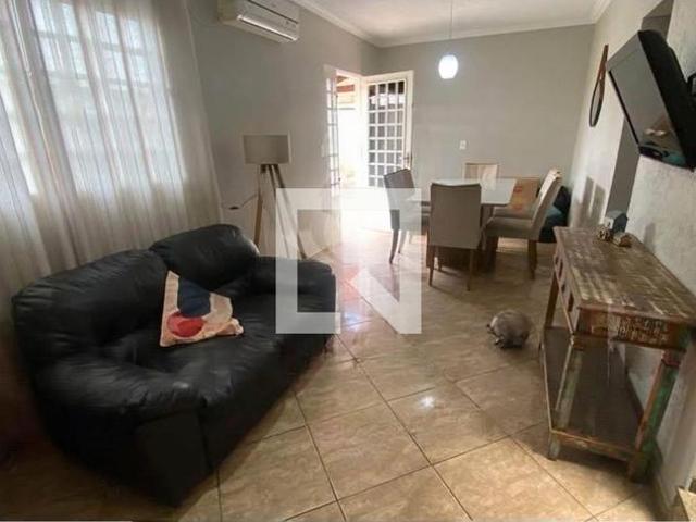 Casa aluguel em Região Imediata de Campinas, Região Metropolitana de Campinas