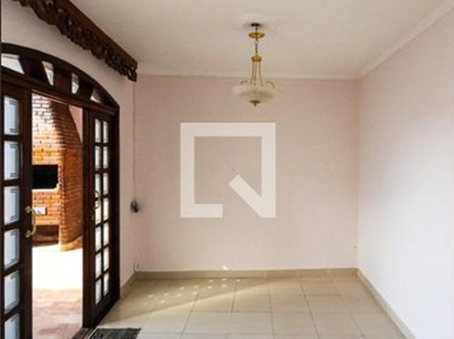 Casa aluguel em Região Imediata de São Paulo, Região Metropolitana de São Paulo