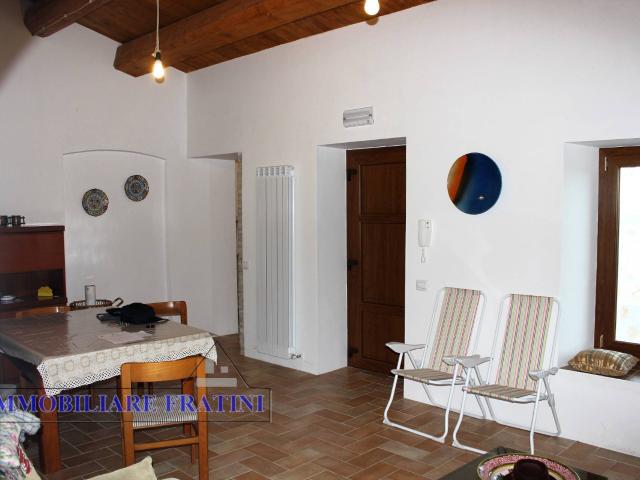 Villa Indipendente in vendita a Unione dei Comuni della Val Vibrata, Civitella Del Tronto