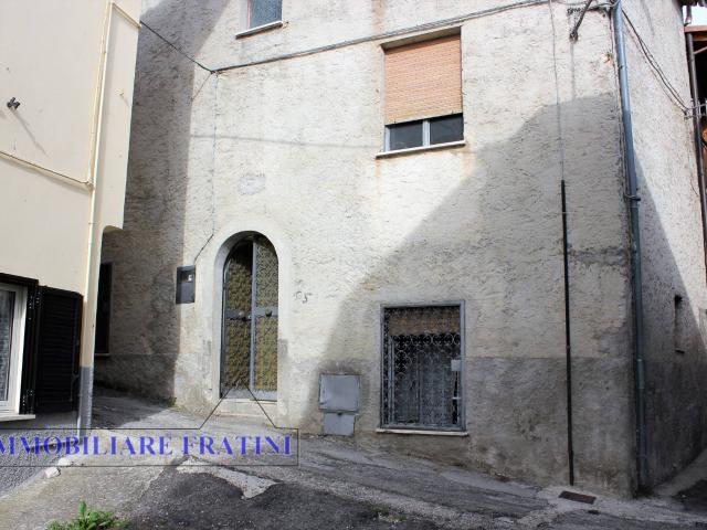 Villa Indipendente in vendita a Unione dei Comuni della Val Vibrata, Civitella Del Tronto