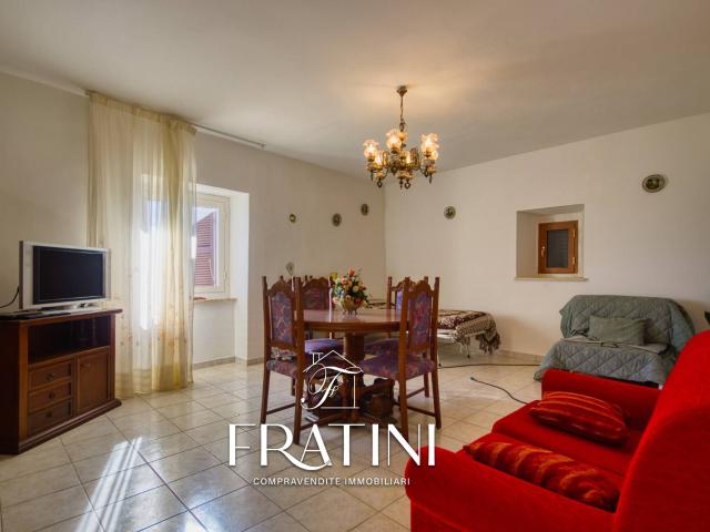 Villa Indipendente in vendita a Fucignano, Civitella del Tronto