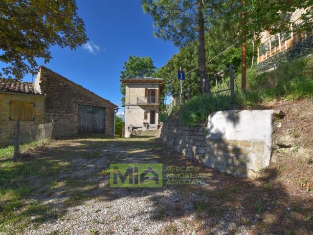 Villa Indipendente in vendita a Marche, Ascoli Piceno