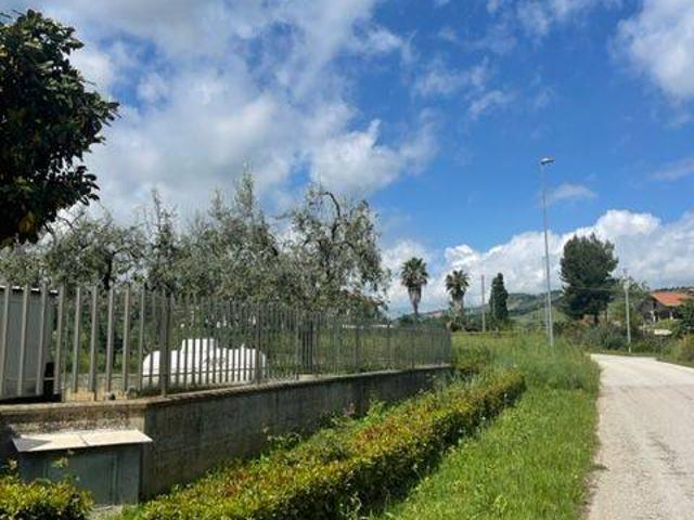 Villa Indipendente in vendita a Massignano, Ascoli Piceno