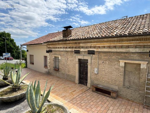 Villa Indipendente in vendita a Sala, Marche