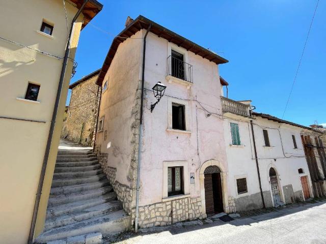 Villa Indipendente in vendita a Collettara, Scoppito
