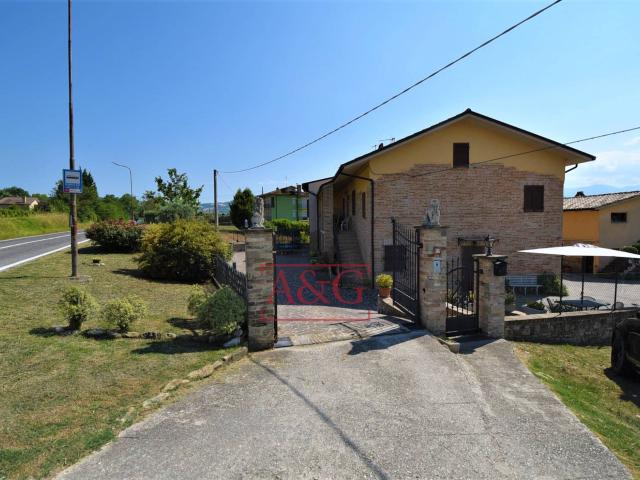 Villa Indipendente in vendita a Marche, Fermo