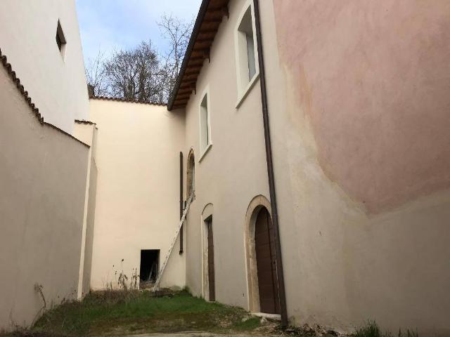 Villa Indipendente in vendita a Villa Sant'angelo, Abruzzo