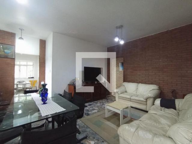 Casa aluguel em Região Imediata de São Paulo, Região Metropolitana de São Paulo