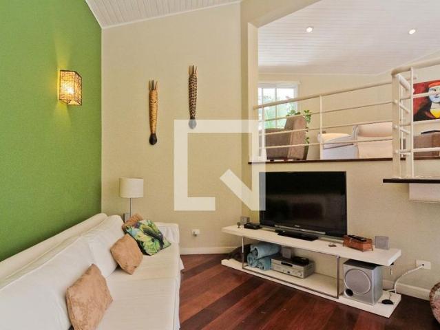Casa aluguel em Região Imediata de São Paulo, Região Metropolitana de São Paulo