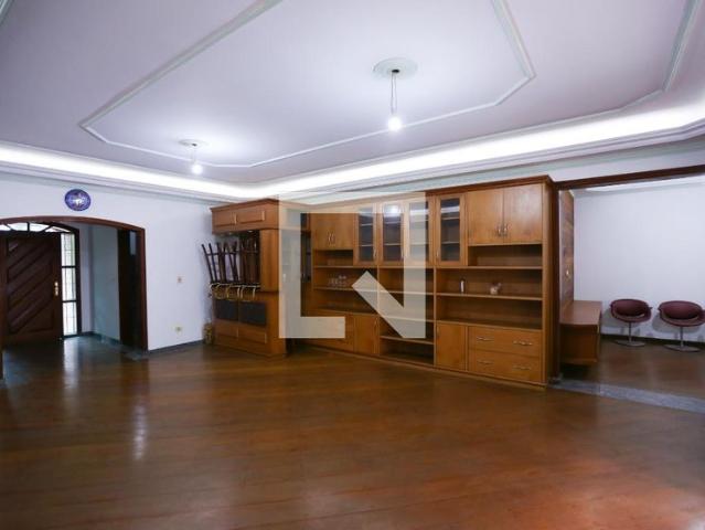 Casa aluguel em Região Imediata de São Paulo, Região Metropolitana de São Paulo