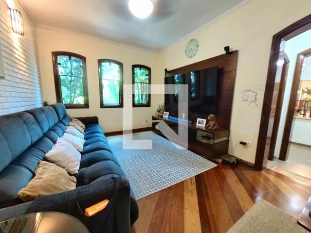 Casa aluguel em Região Imediata de São Paulo, Região Metropolitana de São Paulo