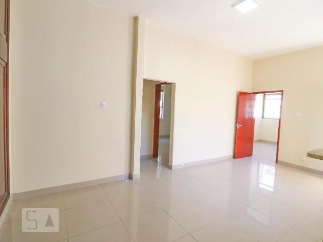 Casa aluguel em Região Geográfica Imediata de Goiânia, Goiânia