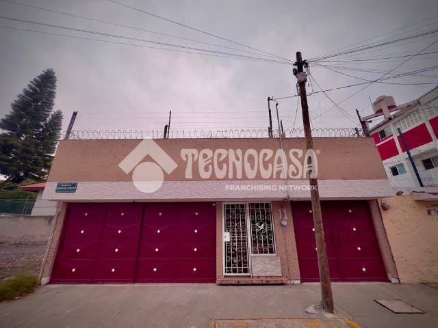 Casa en renta en Tlalnepantla De Baz, Estado de México