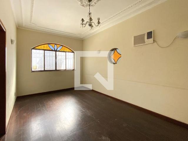 Casa aluguel em Região Geográfica Imediata de Belo Horizonte, Região Metropolitana de Belo Horizonte