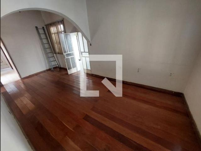 Casa aluguel em Região Geográfica Imediata de Belo Horizonte, Região Metropolitana de Belo Horizonte
