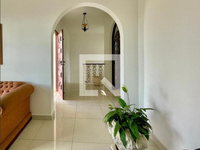 Casa aluguel em Região Geográfica Imediata de Belo Horizonte, Região Metropolitana de Belo Horizonte
