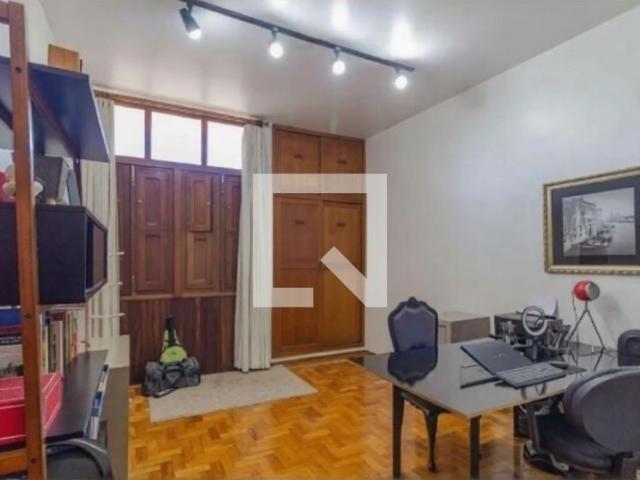 Casa aluguel em Região Geográfica Imediata de Belo Horizonte, Região Metropolitana de Belo Horizonte