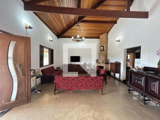 Casa aluguel em Região Geográfica Imediata de Belo Horizonte, Região Metropolitana de Belo Horizonte