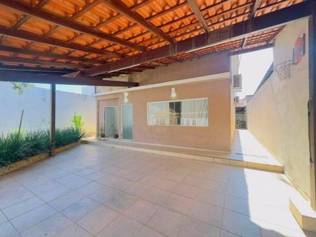 Casa venda em Região Geográfica Imediata do Distrito Federal, Região Integrada de Desenvolvimento do Distrito Federal e Entorno